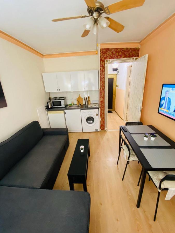Umut Apartment